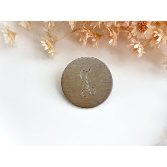 Letter "A" Silver Toned Round Shaped Monogrammed Vintage Brooch Pin - Picture 2 of 6